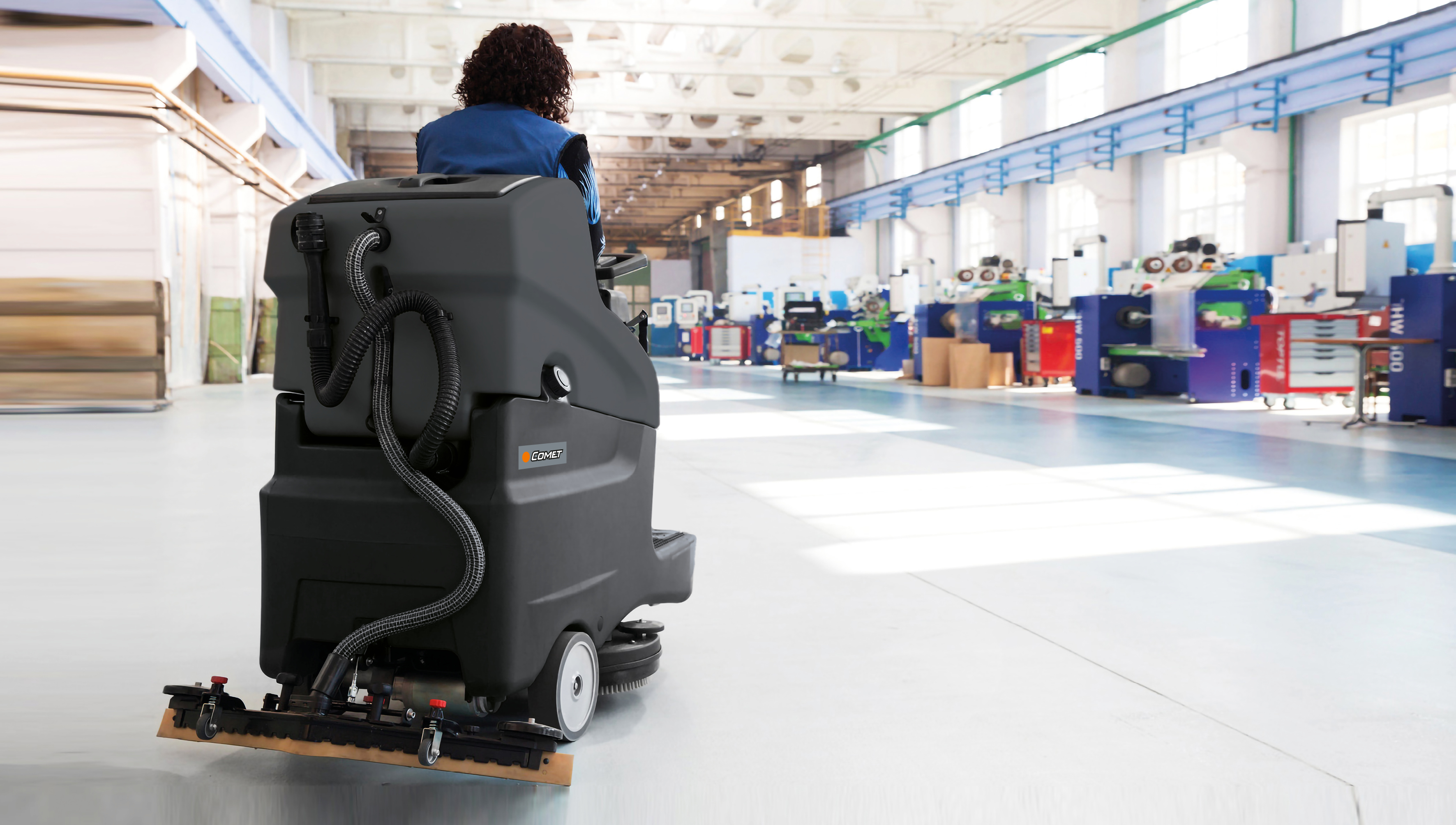 How to ensure the hygiene of floors with a scrubber dryer